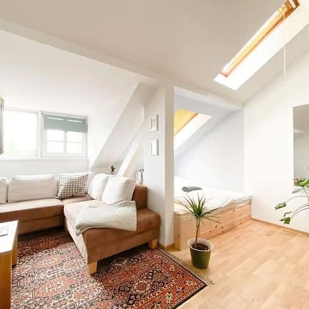 Schoene Ferienwohnung Mit Blick Ueber Stadtwald Лейпциг Екстер'єр фото