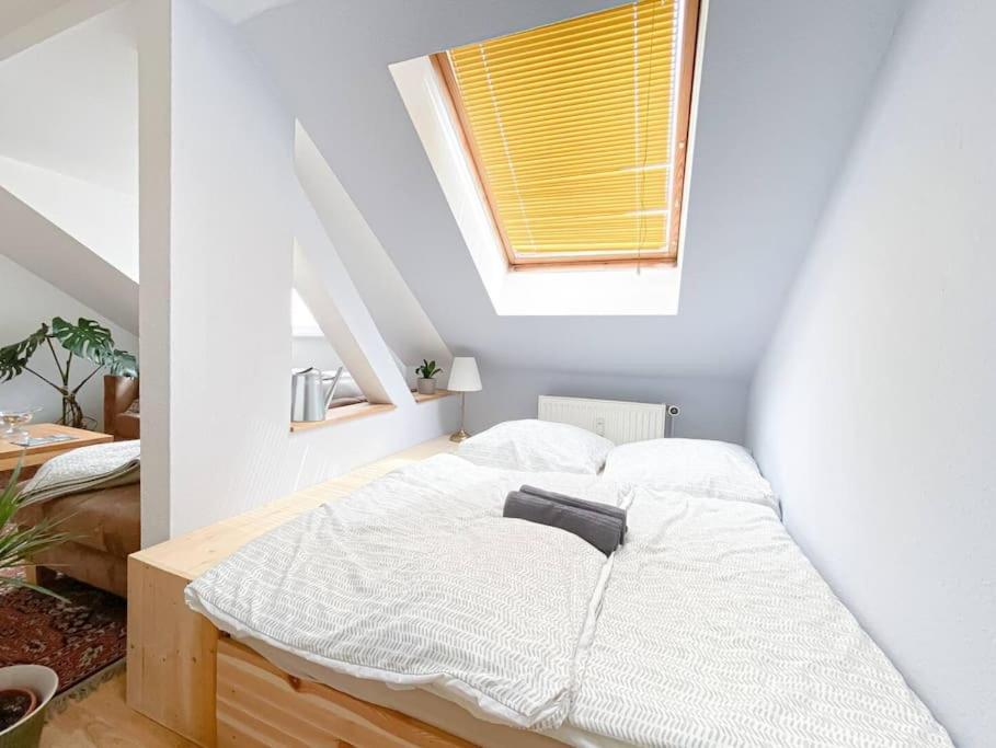 Schoene Ferienwohnung Mit Blick Ueber Stadtwald Лейпциг Екстер'єр фото