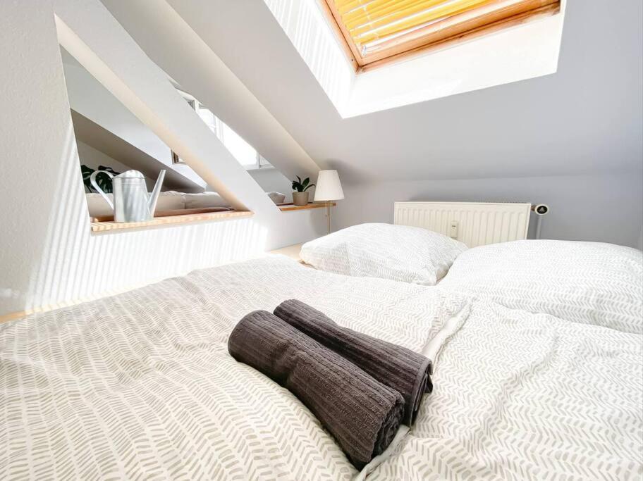 Schoene Ferienwohnung Mit Blick Ueber Stadtwald Лейпциг Екстер'єр фото